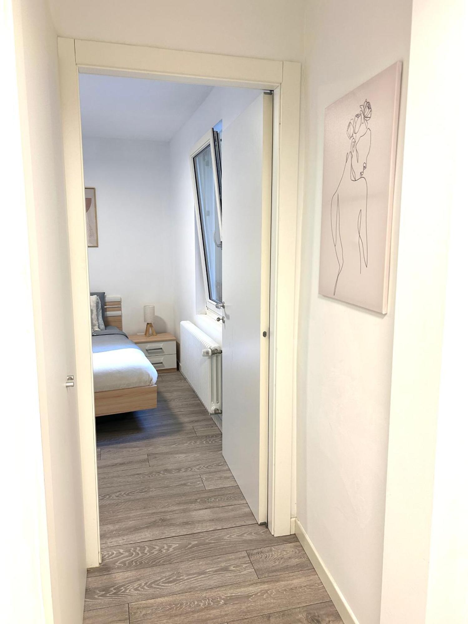 The Lakeside - Strategic Position! Appartement *
